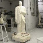 La statue de M. Jean Moreau dans l'atelier du sculpteur