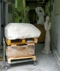 Le bloc devant l'atelier à Nice en décembre 2007