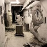 05/03/2008 Une vue de l'atelier, avec notamment "La Vierge à l'Enfant" et "Le Cantique des Cantiques"