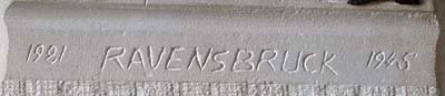 1921 Ravensbruck 1945 Détail de la stèle