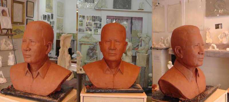 le buste avant son départ pour la fonderie