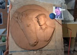 bas-relief en modelage