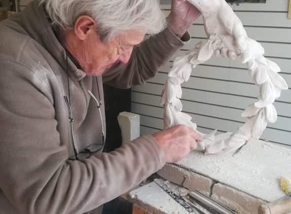 Restauration de la couronne en plâtre