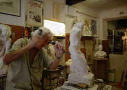 La sculpture de nu en taille directe